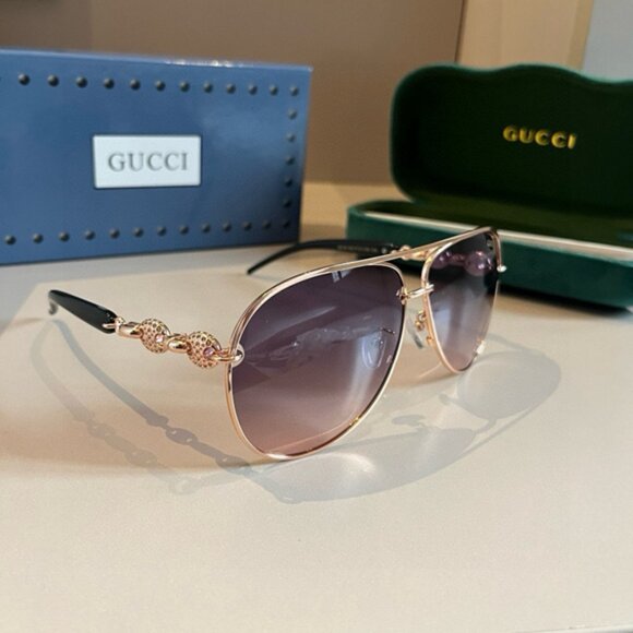 Gucci Women\'s Designer Sunglasses